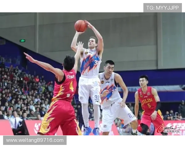 [CBA]杨瀚森化身防守大闸 青岛46分大胜广州.